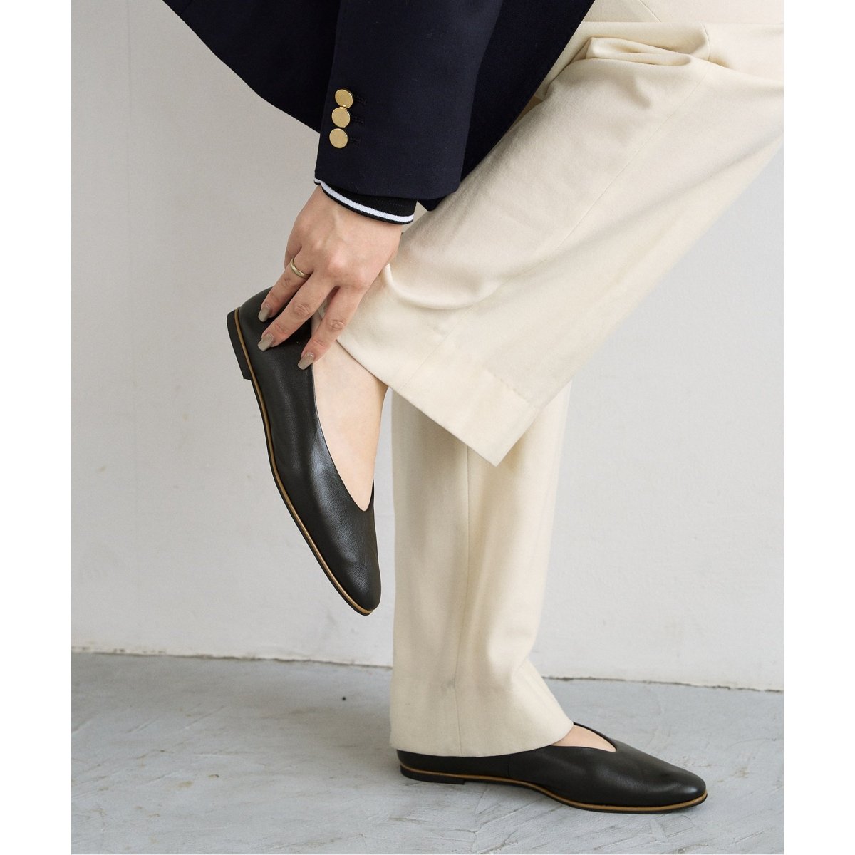 追加》レザーUカットフラット | ルタロン(LE TALON) | マルイウェブ