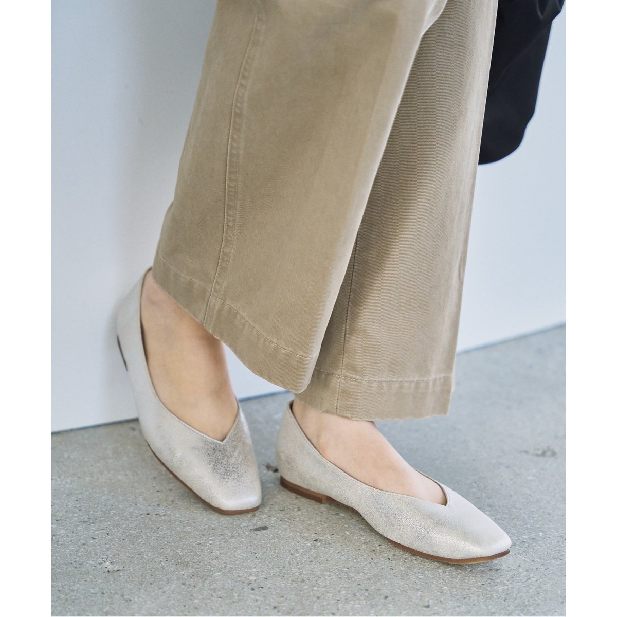 ルタロン スクエアVカットフラット パンプス 23.0 LE TALON｜《追加》スクエアVカットフラット | Rakuten Fashion