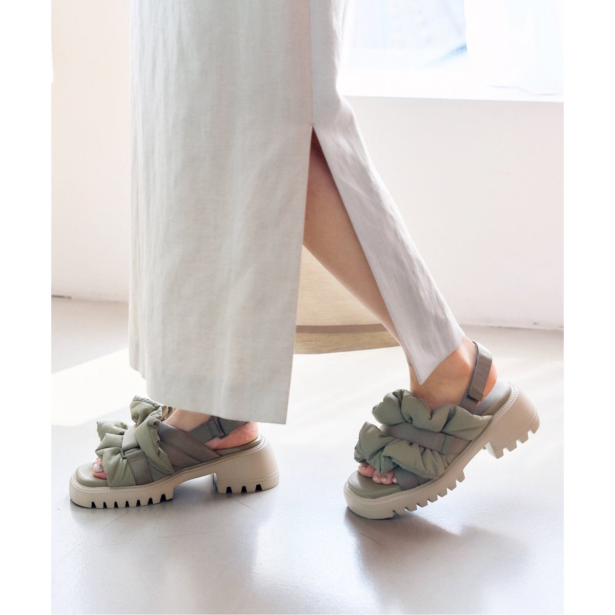 KARIN TAKUBO×LE TALON7.5cmWベルトミュールサンダル | ルタロン