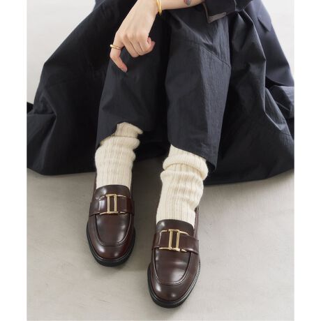 [^:25172825554730]IWiō쐬^`[tiȈۂ̃[t@[BǂȃR[fBl[gɂ킹₷悤Ao邾ׂdグbL̃J[S[h̏ォ甖ubNd˂ď㎿ȃBe[W̗lȕ͋CɎdグ܂BAbp[̃U[ubN̓c̔KXX[XAuE͂P_P_ElN[ŔZW̃J[ɁBV[YXɒĒ郍[t@[łByX^btpRgzsX^btHtiTCY:23.5/pTCY:23.5TCYF\bNXpŒx悢SnF悢Ƃőfł\bNXł23.5cmŒx悢TCYłBb[̂ň芴QłB*CGꂽԂł̐FڂɂӂB*VRvgpïׁAi̎dオɌ̍܂BVEFɂ܂ĂA\߂B*Ɩ̊֌WɂAۂFČꍇ܂B܂p\REX}[gtHȂǂ̊ɂA኱iƉ摜̃J[قȂꍇ܂B*i̐F́AiAbv摜QƂB