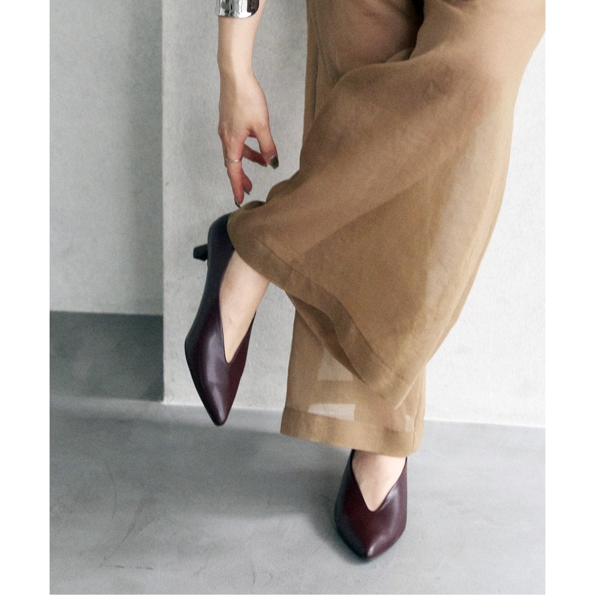 ✨ほぼ新品✨LE TALON ルタロン エナメル パンプス ポインテッドトゥ 7cmポインテッドエナメルプレーンパンプス（パンプス）｜LE