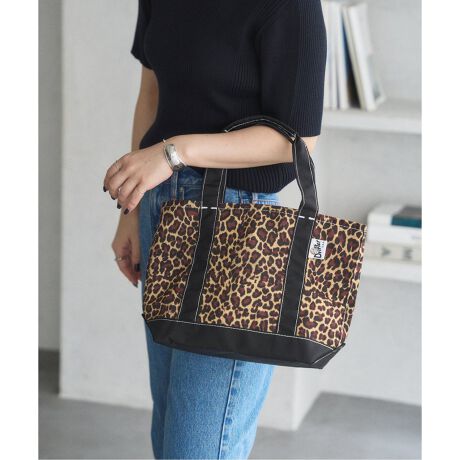 [^:25092825003030][J[iԁFDFV4615Д̔TCYF[J[TCYt[TCY(009)FFД̔J[F[J[J[uE(020)FLEOx[W(027)FTAN COFFEEx[WA(028)FCOFFEETuobO⃏}CobOƂĂ􂷂AVvȃg[gobOBȃV[Ŏg₷~hTCYŁA}`肠̂|CgBnh͌钷Ȃ̂ByDrifter/ht^[z1977NɐݗꂽAInCIB̃obOuhBƂƃpV[g̐YCɓWJĂǍobOnߑϋv̍nDZpEIɍ]Ă܂B*CGꂽԂł̐FڂɂӂB*gpĂJ[ɂāȀoɂ͌̍܂̂łB*Ɩ̊֌WɂAۂFČꍇ܂B܂p\REX}[gtHȂǂ̊ɂA኱iƉ摜̃J[قȂꍇ܂B*i̐F́AiAbv摜QƂB