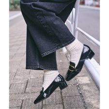 ルタロン(LE TALON)の3.5cmスクエアバックルローファー