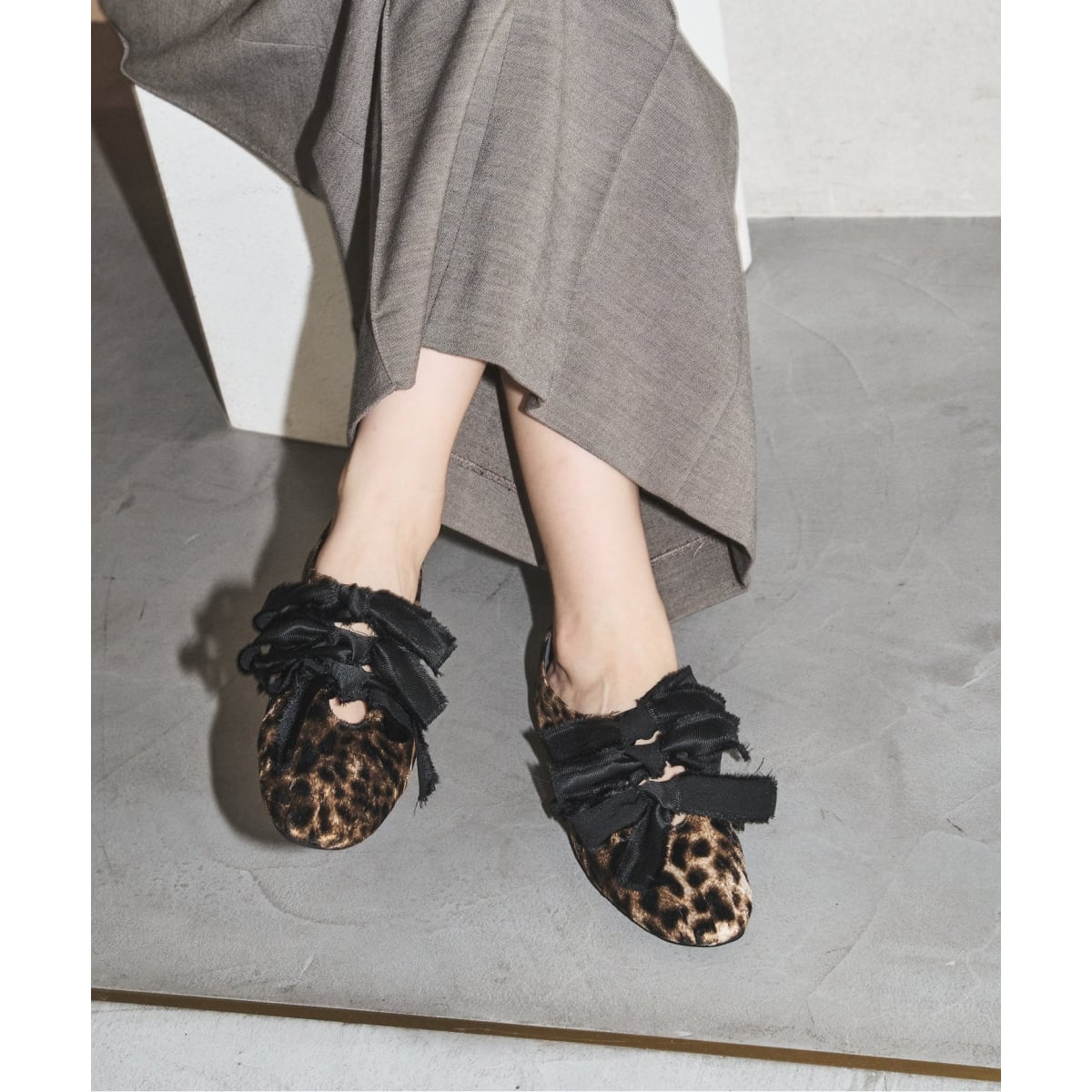 【新品】LE TALON GRISE ルタロン　サテンリボンバレリーナ 追加》GRISEサテンリボンバレリーナ（バレエシューズ）｜LE