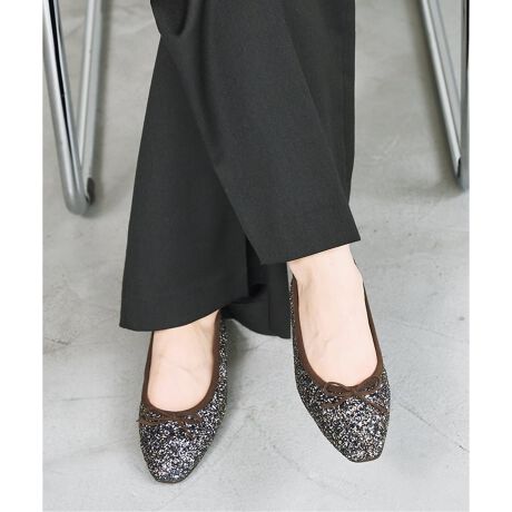 [^:25102820324030]lC̃t`XNGAoGɃOb^[V[YaIH~̑ʂAiȂ߂̃oGV[YłBsN̓V[Y[hYcC[hfށBLE TALONVԂ̃\tgȎdオɂt`XNGAoGV[YB̃g~O⃊{܂ŃAbp[ƓFɂ邱Ƃł_炩͋CŗĒ悤Ɏdグ܂B|Cebh⃉Ehł͂ȂAt`XNGÃXbLƂgD悪ÂȂ肷ɑl̃oGV[YƂėĂ܂Bfɂ͂łA\bNX킹^CcƂDȂ̂ŃOV[Y􂷂1łByX^btpRgzsX^btStiTCY:23.5/pTCY:23.5TCYFWXgTCYSnFL߁Ab⍂߂ł23.5cmfŗăWXgTCYłB_炩Abp[Œߕt܂łBsX^btUtiTCY:22.5/pTCY:22.5TCYF̃TCYŒx悢SnFiʂ̃TCYŒx悩łBbߑ߂Ȃ̂Ŕ̃\bNX炢Ȃ烌C[hołB\[̕Ԃ肪̂ŕ₷łB*Ob^[gpĂ܂̂ŁACɂӂB*gpĂJ[ɂāȀoɂ͌̍܂̂łB*Ɩ̊֌WɂAۂFČꍇ܂B܂p\REX}[gtHȂǂ̊ɂA኱iƉ摜̃J[قȂꍇ܂B*i̐F́AiAbv摜QƂB