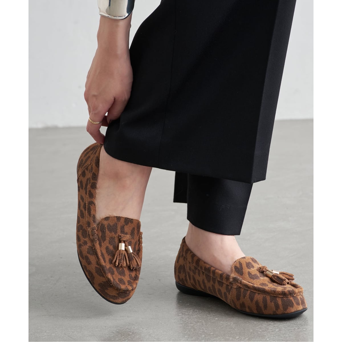 [}C]U[t@[^bZJV/^iLE TALONj L A