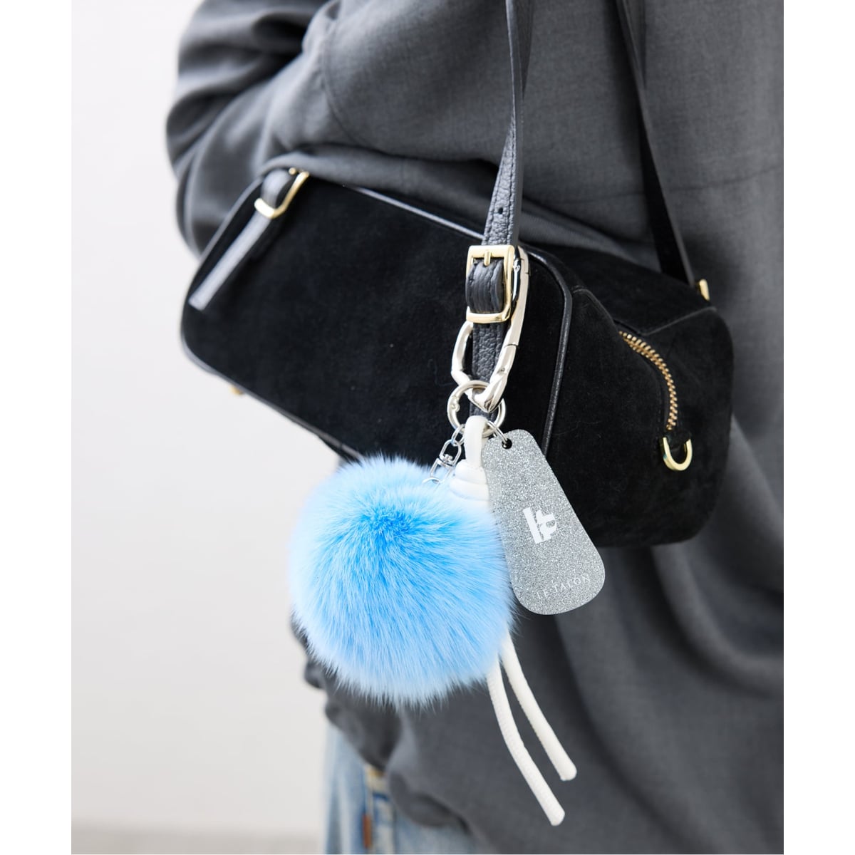 [}C]LE TALON POMPOM CHARM/^iLE TALONj lCr[