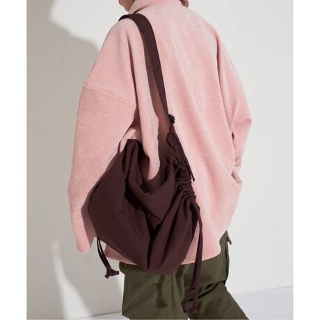 [^:25092826001930][J[iԁF252-210515Д̔TCYF[J[TCYt[FFД̔J[F[J[J[ubN(001)FubNuE(020)FuETCh̃AWX^[dlŃVGbg̕ωy߂V_[obOBbV[̂}bgŌyȃ|GXengpAly߂JWAobOłByLE VERNIS/ExjzsIŎRȃX^CAl̏ɌăACfeBeB̂l̏Ɍ tŃtF~jȃ~bNXX^CāBgRoughh gFeminineh gUtilityh3̃L[[hɁAJWAłȂ珗炵YȂfBeB[AIIt킸gȂ@\fނɂǋyB*Ɩ̊֌WɂAۂFČꍇ܂B܂p\REX}[gtHȂǂ̊ɂA኱iƉ摜̃J[قȂꍇ܂B*i̐F́AiAbv摜QƂB