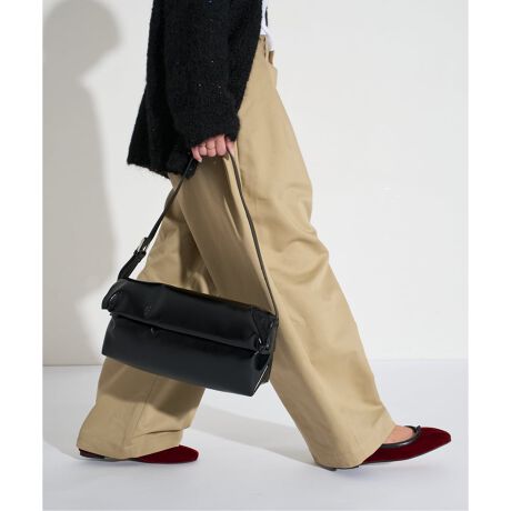 [^:25092826001830][J[iԁF252-210513Д̔TCYF[J[TCYt[FFД̔J[F[J[J[ubN(001)FubNx[WA(028)FThO[V_[C[WגChVGbg̃obOB̂fނgpAlȕ͋ĈfUCBTCh̃^bN̎ɂAӂƖ̂悤Ɏdグ邱ƂŁA悢tvXĂ܂ByLE VERNIS/ExjzsIŎRȃX^CAl̏ɌăACfeBeB̂l̏Ɍ tŃtF~jȃ~bNXX^CāBgRoughh gFeminineh gUtilityh3̃L[[hɁAJWAłȂ珗炵YȂfBeB[AIIt킸gȂ@\fނɂǋyB*Ɩ̊֌WɂAۂFČꍇ܂B܂p\REX}[gtHȂǂ̊ɂA኱iƉ摜̃J[قȂꍇ܂B*i̐F́AiAbv摜QƂB