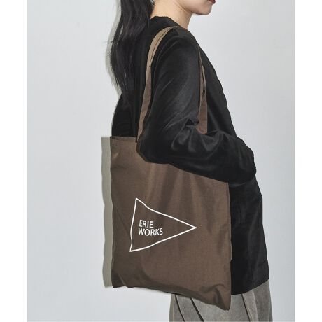 [^:25092826001430][J[iԁFEW3000Д̔TCYF[J[TCYt[TCY(009)FFД̔J[:[J[J[uE(020)FBROWNx[WA(028)FKHAKIO[(030)FGREENu[(044)FBLUEJ[ƂɈقȂ郁bZ[Wvg傫߂̃g[gobOBH~̃X^COɍ킹₷J[𑵂܂ByERIE WORKS / G[[NXzAJOɘAȂGreat Lakesiܑ΁j1łLake ErieiG[΁j́A̖kɈʒuInCIBɗאڂLȎRc΁BERIE WORKSiG[[NXjƂuh́AȔ̋̕iɑzyȂ̓s𖈓ƕ炷̕B*Ɩ̊֌WɂAۂFČꍇ܂B܂p\REX}[gtHȂǂ̊ɂA኱iƉ摜̃J[قȂꍇ܂B*i̐F́AiAbv摜QƂB