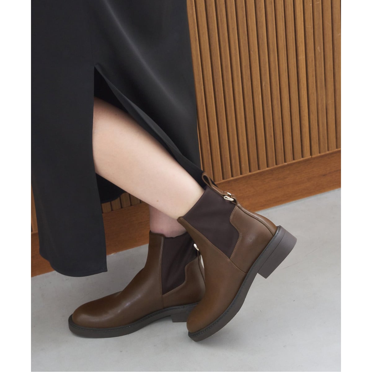 【新品未使用】ルタロン アンクルリブトラックソールショートブーツ　最終価格 LE TALON（ルタロン）の「《追加》アンクルリブトラックソール