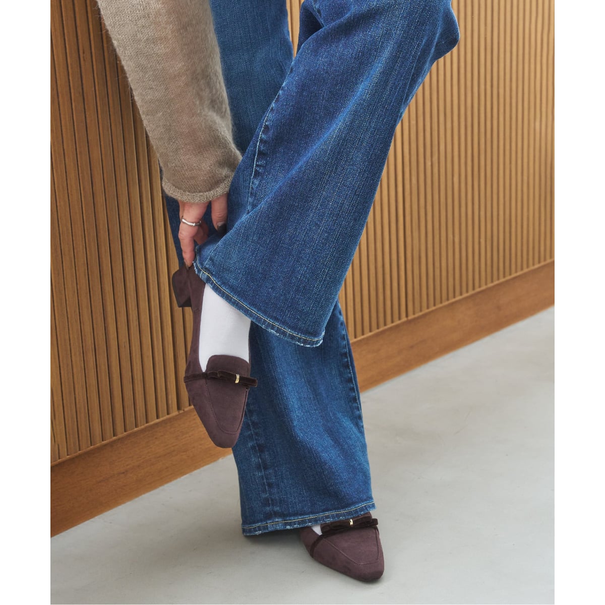 [}C]3cmt`{[t@[/^iLE TALONj {h[