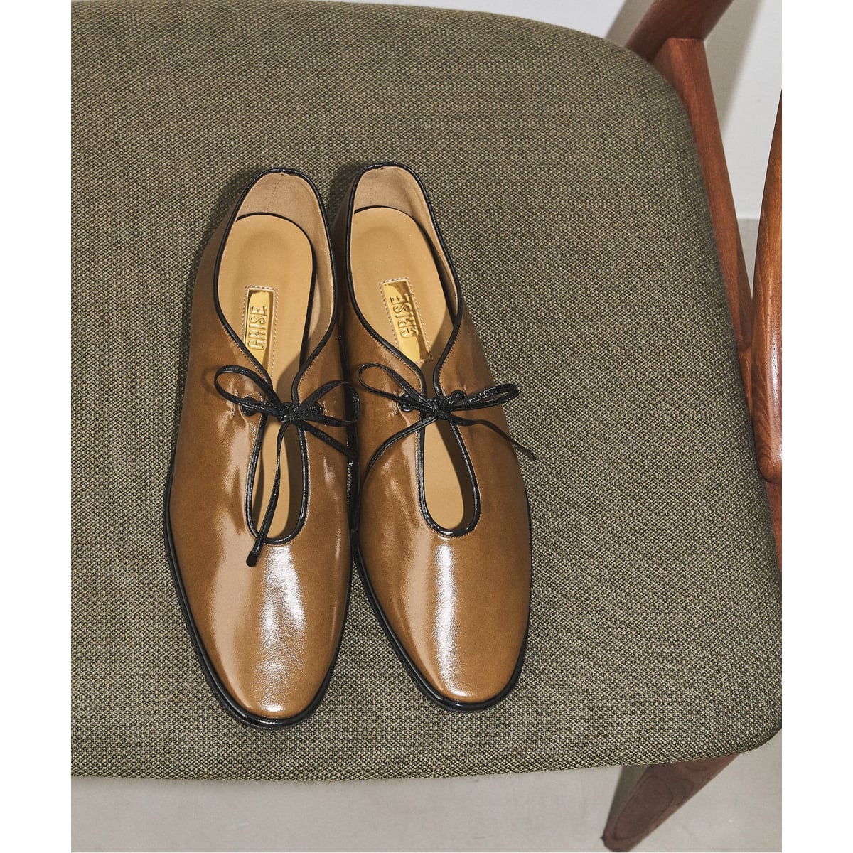 追加》GRISEサテンリボンバレリーナ | ルタロン(LE TALON) | マルイ