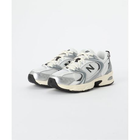 [^:25093825000330][J[iԁFU530ESAД̔TCYF[J[TCY230F23235F23.5240F24245F24.5250F25.0Д̔J[F[J[J[Vo[(093)FSILVERIWi MR530 ́A2000N㏉̔wƍϋvjOV[Y̐MZfłBēoꂵ530́ÃptH[}XũfUCɌIŃfC[ȃX^CĂ܂BZOg\ABZORB~bh\[ƁANVbNȃbVƃVZeBbNI[o[C̃Abp[gݍ킹A悤ȃJ[uƊpxœIȃnCeNoByNEW BALANCE / j[oXz1900N̏AAJ }T`[ZbcB {XgɂĉЂݗj[oXЂ͎ɋCiA[`T|[gC\[AΕ̃T|[gj̐[J[ƂĒav܂B60Nӂ肩烉jOV[Y𐻍삵n߁AɂĂ͓`ȂŐV@\ꂽV[Y͊e̒lɂpقǗLȃV[YuhɊmĂ܂B*̏i͐Y݂܂B\߂ByYzxgiAChlVA*gpɂȂOɁAiɓĂ钍ӏKmFŁAgp悤肢v܂B*CGꂽԂł̐FڂɂӂB