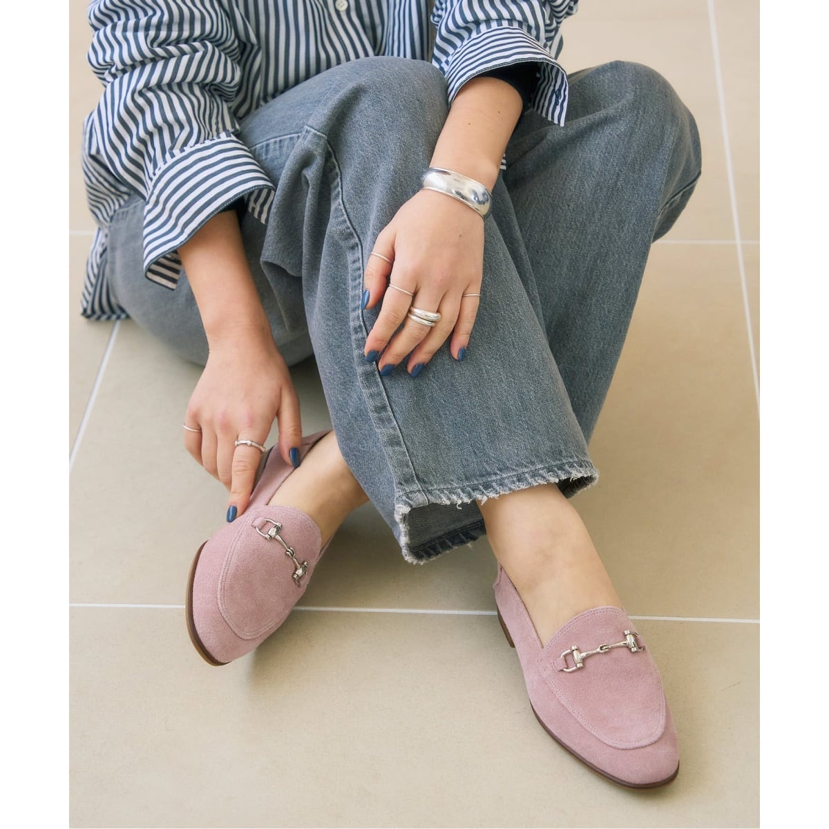 [}C]s\tU[rbgou[V/^iLE TALONj sN