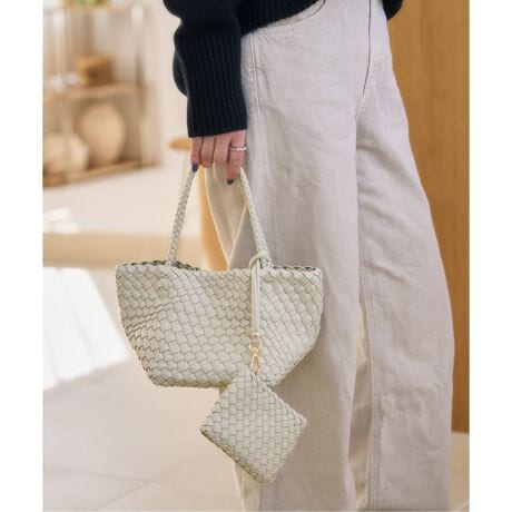 [^:26092825004010]萔ʂɒBAߐ؂ƂȂ܂Д̔TCYF[J[TCYt[TCY(009)FFД̔J[:[J[J[i`(016)F7IVORYuE(020)F1001DBROWNJɕ҂ݍ񂾃gh̃bVg[gobOBLE TALON̕ʒJ[ł肵AȂꂽ͋CŎĂACełByĎg₷A蕔Ȃ₩Ō|\Bfނ̃|[`ANZgɂȂ菬[ɂ֗łBfC[炨o܂ŕL􂷂iȃobOByVELETTO / xbgz20IɃXyCŊv̌CAobO𐶎YHƂĐݗꂽuhBiƎgSn̂悳Ƃ{ۂAŐVghꂽi𐶎YĂ܂BߔN̓TXeiuȊϓ_Synthetic leather()fނƂobOCȂǂ̐Yn߁AD]𓾂Ă܂B*Ɩ̊֌WɂAۂFČꍇ܂B܂p\REX}[gtHȂǂ̊ɂA኱iƉ摜̃J[قȂꍇ܂B*i̐F́AiAbv摜QƂByӎzE摜̏i̓TvłBۂ̏iƎdlAH኱قȂꍇ܂BETCY\L͂܂ŖڈƂȂ܂BE׏󋵂ɂA͂\肪Oシꍇ܂BEqlւ̔X̔xꍇ܂BEǉYíAꕔ̓X܁Aʔ̂Ŕ̔̏ꍇ܂B\߂B