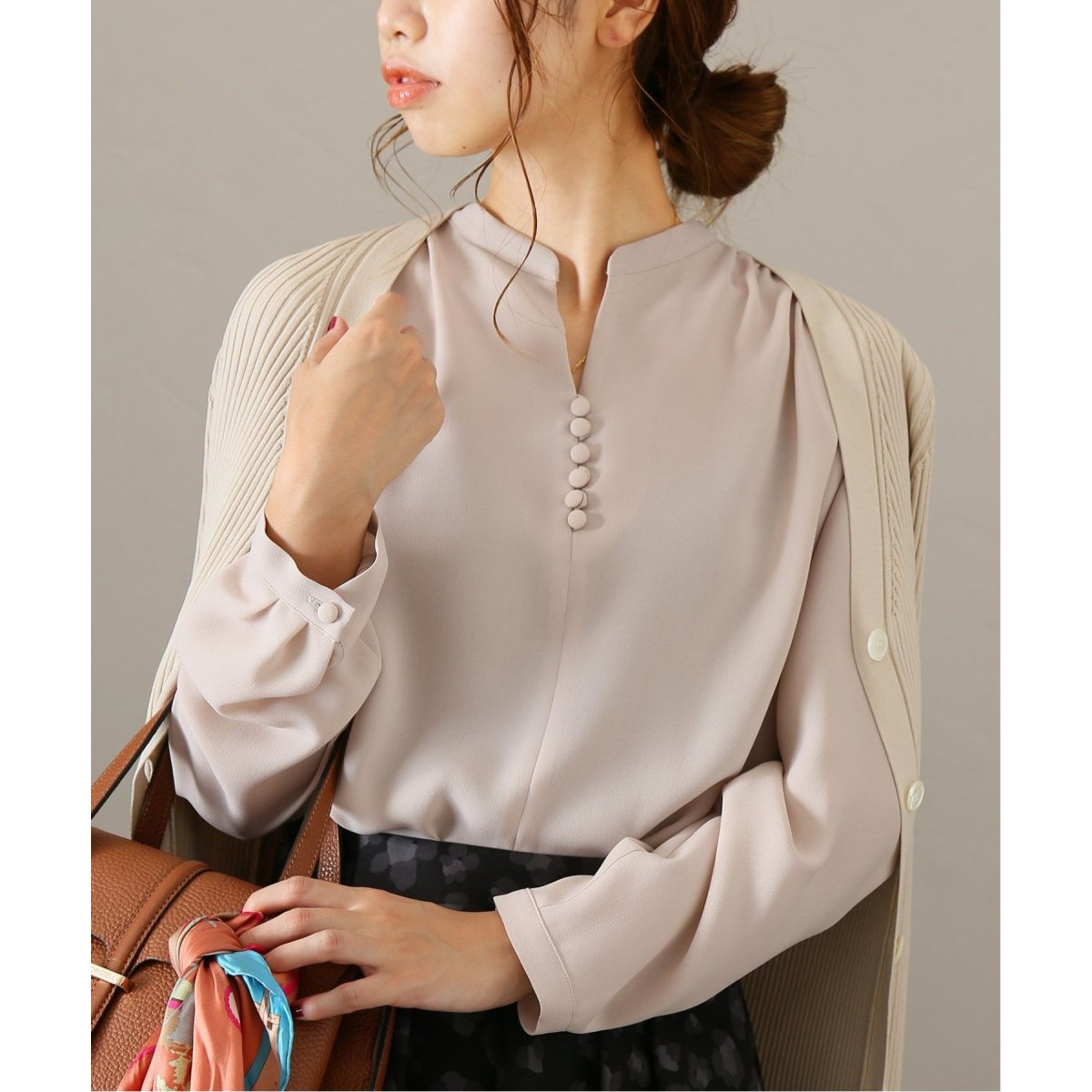 La totalite スキッパーくるみボタンシャツ　ホワイト　美品 追加》スキッパークルミボタンシャツ◇ | ラ トータリテ(La TOTALITE