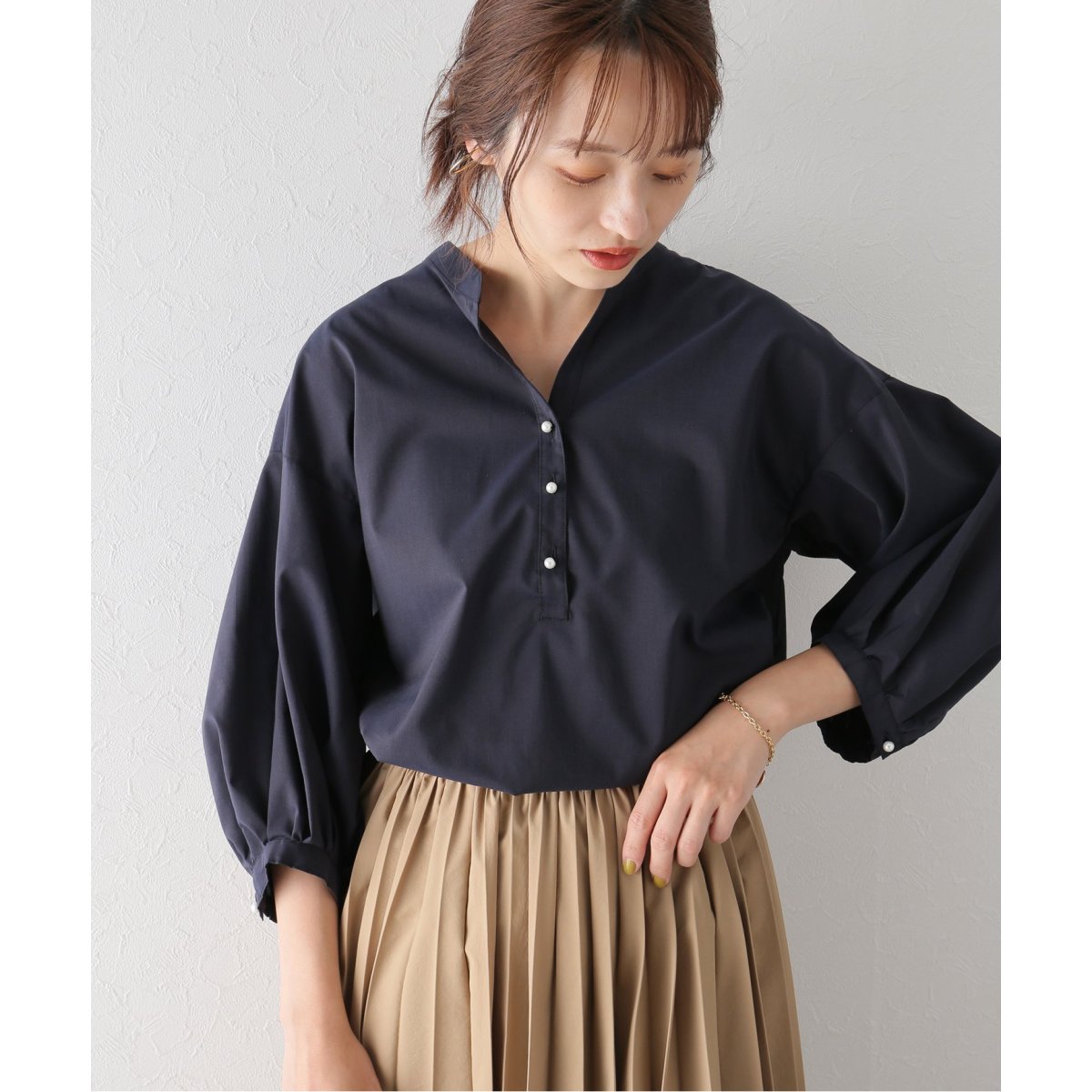 【新品】La TOTALITE ボリュームスリーブパフオパールブラウス◆