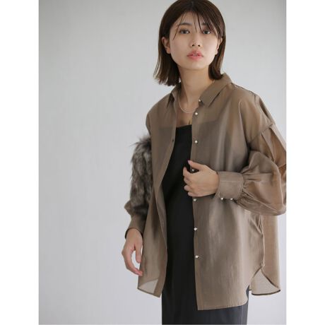 パールボタンギャザースリーブシャツ | ラ トータリテ(La TOTALITE  