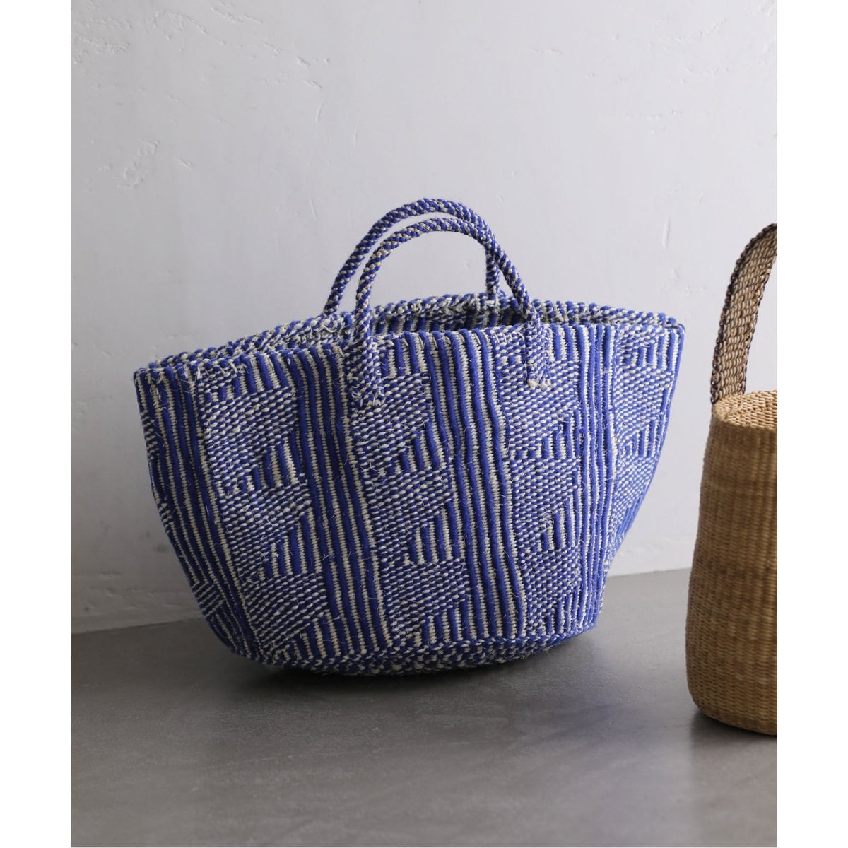 新品タグ付き　アフリカンスクエア　アクリルサイザルバッグ　アーバンリサーチ AFRICAN SQUARE/アフリカンスクエア】アクリルサイザルBAG | ラ
