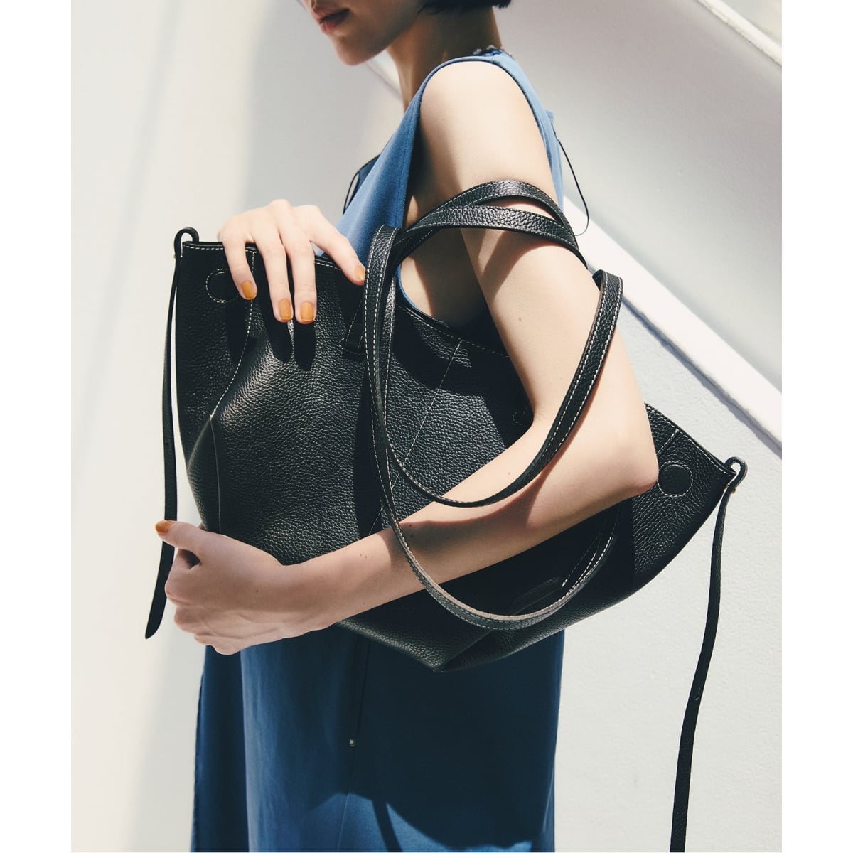 ラトータリテ La Totalite Tストラップ La Totalite（ラ トータリテ）の公式通販｜BAYCREW'S STORE