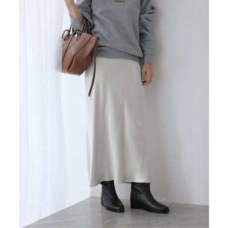 [^:25060140839030]y2025AWzLa TotaliteLC߂ȃjAXJ[͂̃Te}[ChXJ[gBsNALa TotaliteIWiJ[ŏ_炩炵ۂo܂Bre[W̃TefނgpA悢bV[ȂiȌ򂪊y߂ꒅBEGXg̓tg茩A땔ɃSĂ邽߁ANȐSn܂BIIt킸񂵂₷AV[YXŊ􂵂Ă閜\ACełB舵ɂẮAiɂĂi\łmFBƖ̊֌WɂAۂFČꍇ܂B܂p\REX}[gtHȂǂ̊ɂA኱iƉ摜̃J[قȂꍇ܂Bi̐F́AiAbv摜QƂBpfgF164cm@pTCYF38fTCY:g:163cm pTCY:36