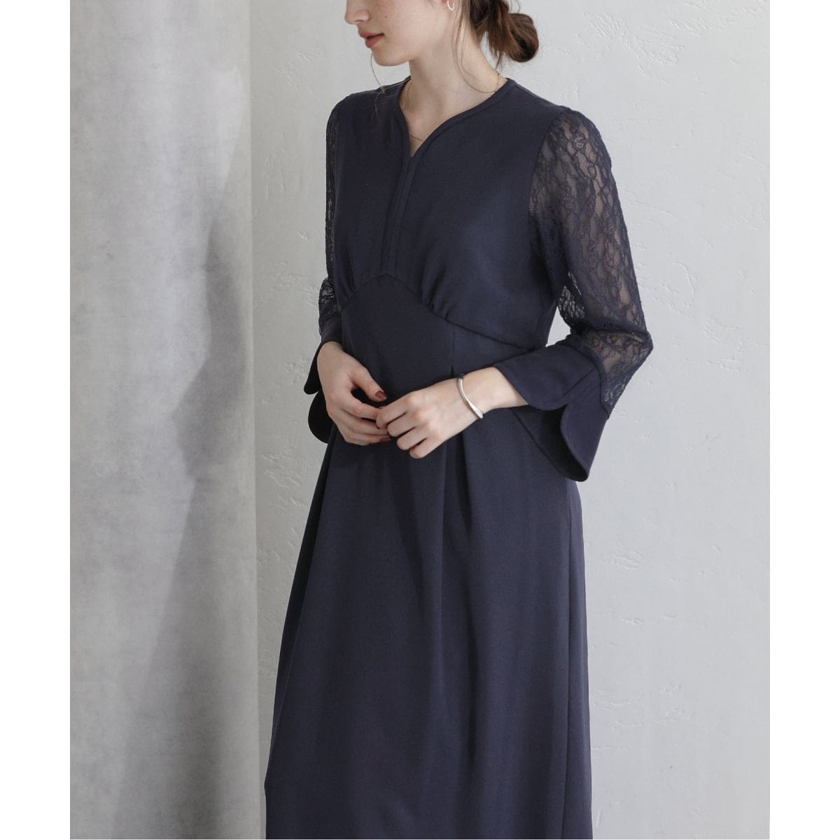 【美品】NOBLEリーフベインレースIラインワンピース　36サイズ Noble（ノーブル）の「リーフベインレースIラインワンピース