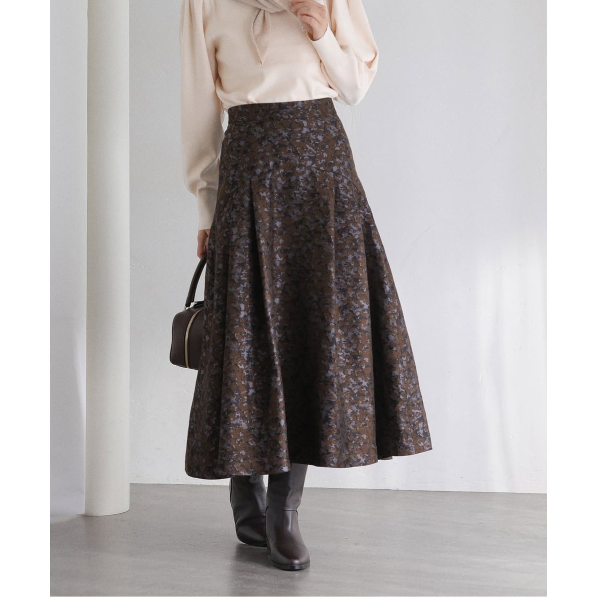 フラワー刺繍タックフレアスカート | イエナ(IENA) | マルイ