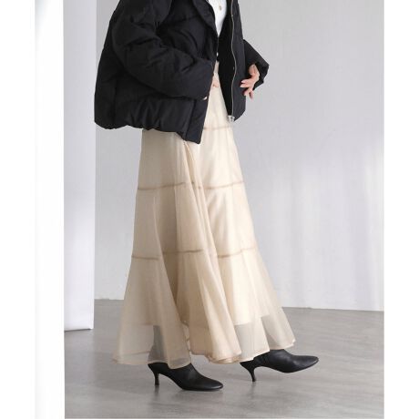 [^:25060140209040]y2025AWzLa Totalitey₩ȃVA[fނ͂̃OXJ[gBpCsOfUCANZgɂȂAтɕ\̂؂₩ȈꖇłB̂yfނȂ̂ŁANъ̂jbg{[̂gbvXƍDB炵~̃X^Cy߂܂B̓u[c킹āAfBCNɎdグ̂߂łB舵ɂẮAiɂĂi\łmFBƖ̊֌WɂAۂFČꍇ܂B܂p\REX}[gtHȂǂ̊ɂA኱iƉ摜̃J[قȂꍇ܂Bi̐F́AiAbv摜QƂBfTCY:g:163cm pTCY:36