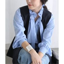 【洗える】フリルカラーブラウス