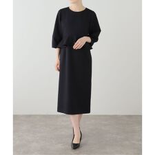 ペプラムサックワンピース