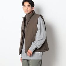THERMOLITE（サーモライト）スタンドカラー中綿ベスト