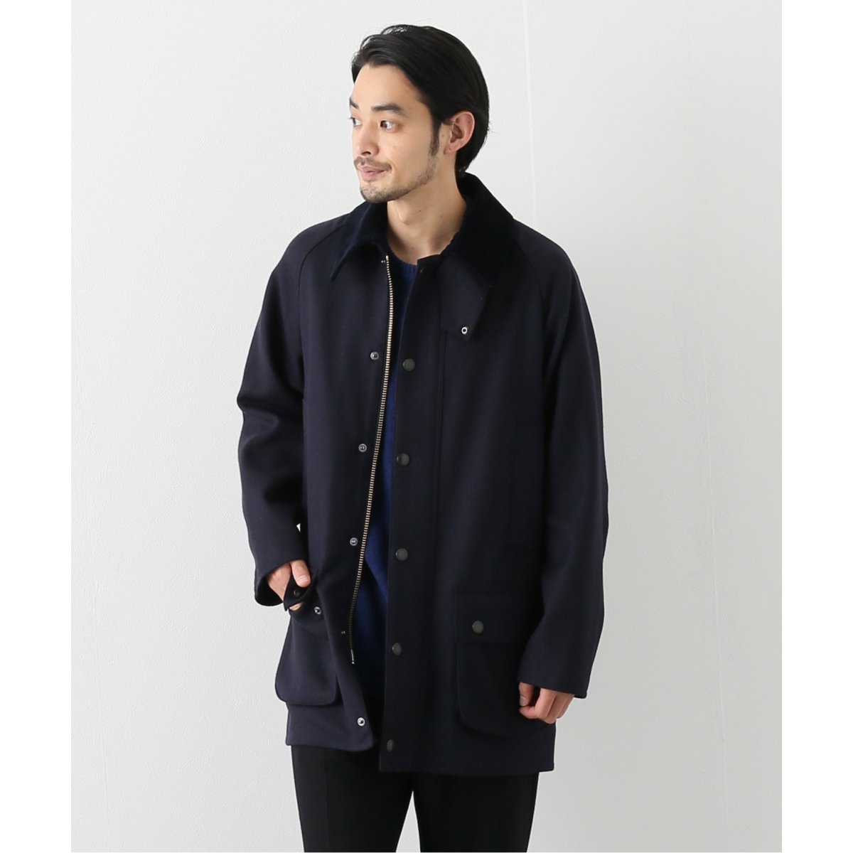 秋口から春先まで着用できますBarbour Beaufort Mallalieus