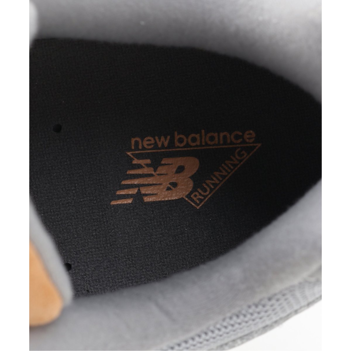 送料店舗負担 【値下げ】New BalanceニューバランスM2002RHM スニーカー