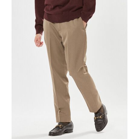 休日服テーパードパンツ