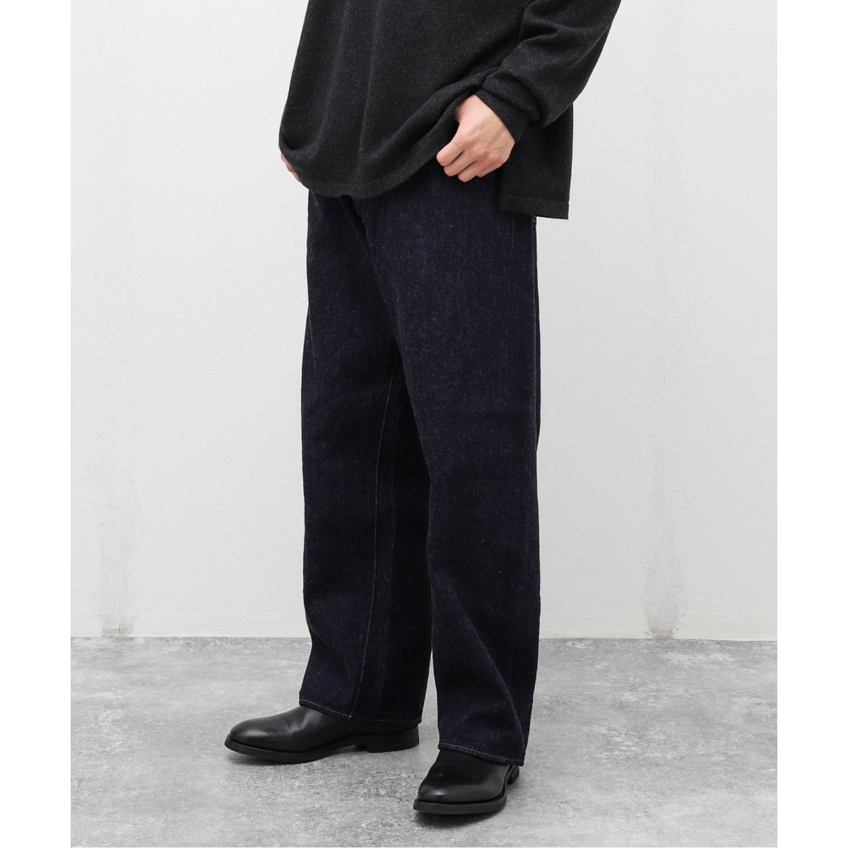 COMOLI Denim 5P PANT デニム5ポケットパンツ コモリ COMOLI (コモリ) デニム 5Pパンツ BLEACH