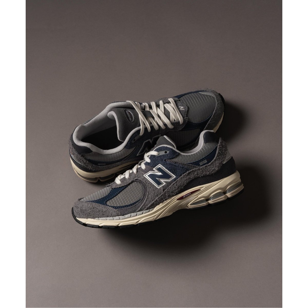 New Balance / ニューバランス】M2002REL | エディフィス(EDIFICE