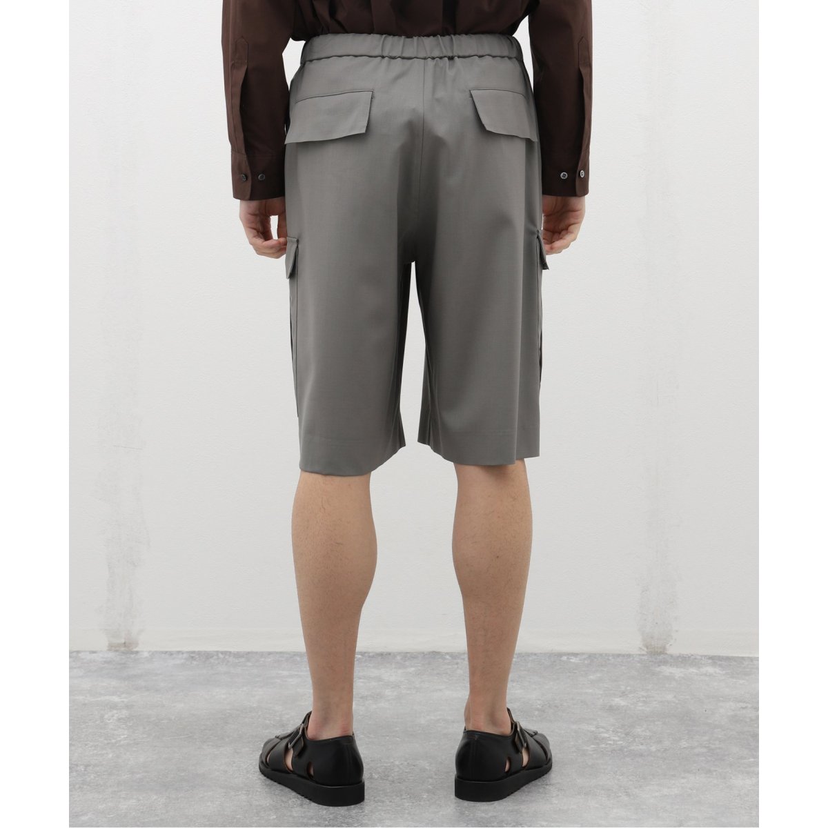 LA BOUCLE (ラブークル) TECH WOOL カーゴショーツ