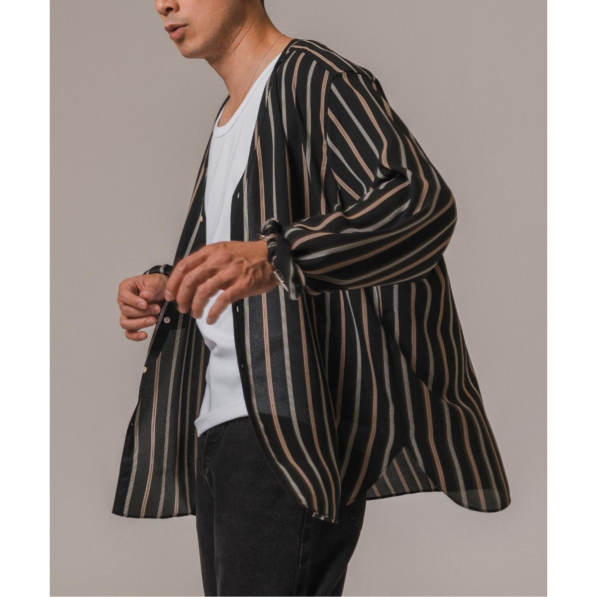 パターンデシン Vネックシャツ | エディフィス(EDIFICE) | マルイ