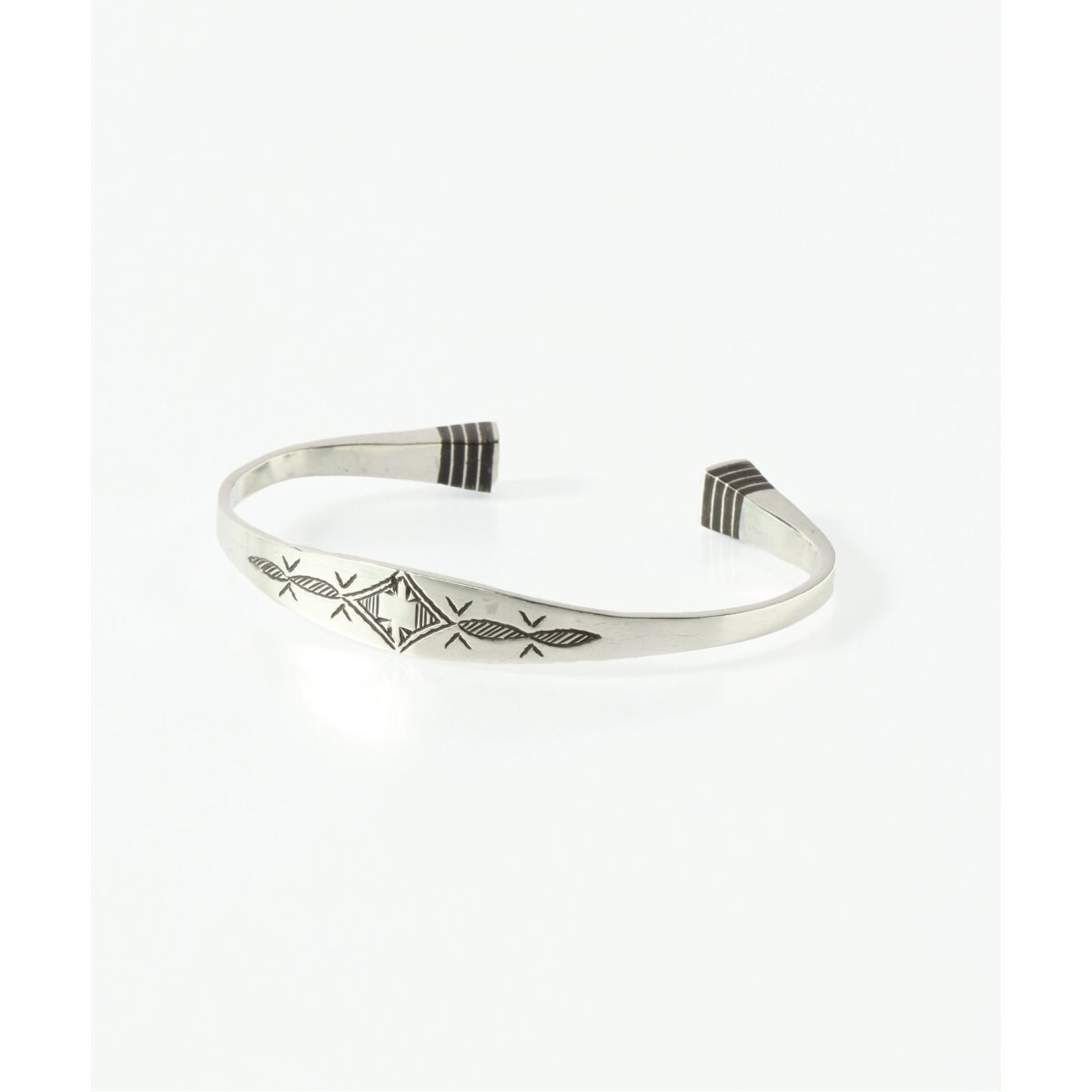 新品★「激レア」トゥアレグ　バングル ブレスレット　純銀　シルバーb25 新品☆「激レア」トゥアレグ バングル ブレスレット 純銀 シルバーb25