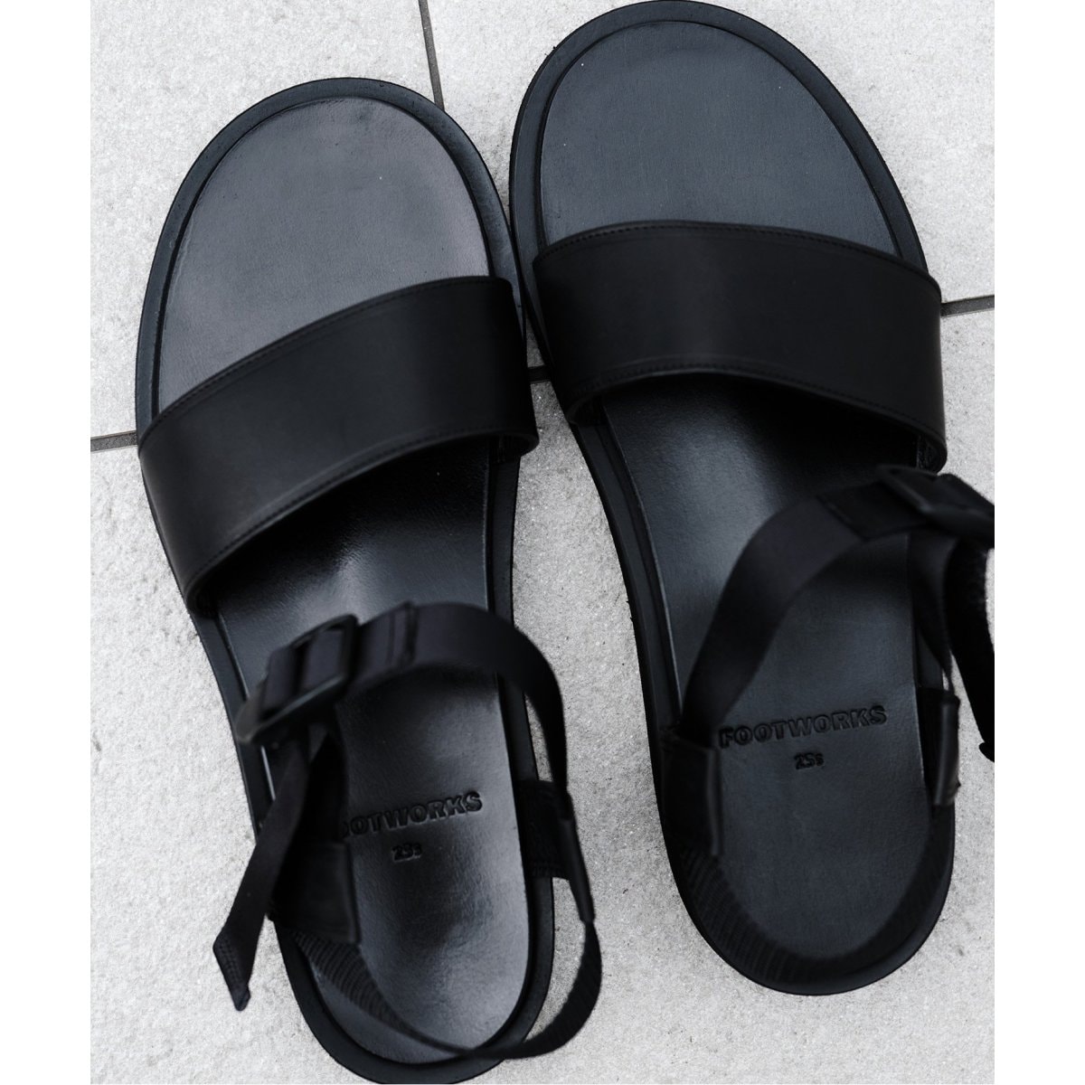 FOOT WORKS (フットワークス) スムースレザーサンダル F01-0002