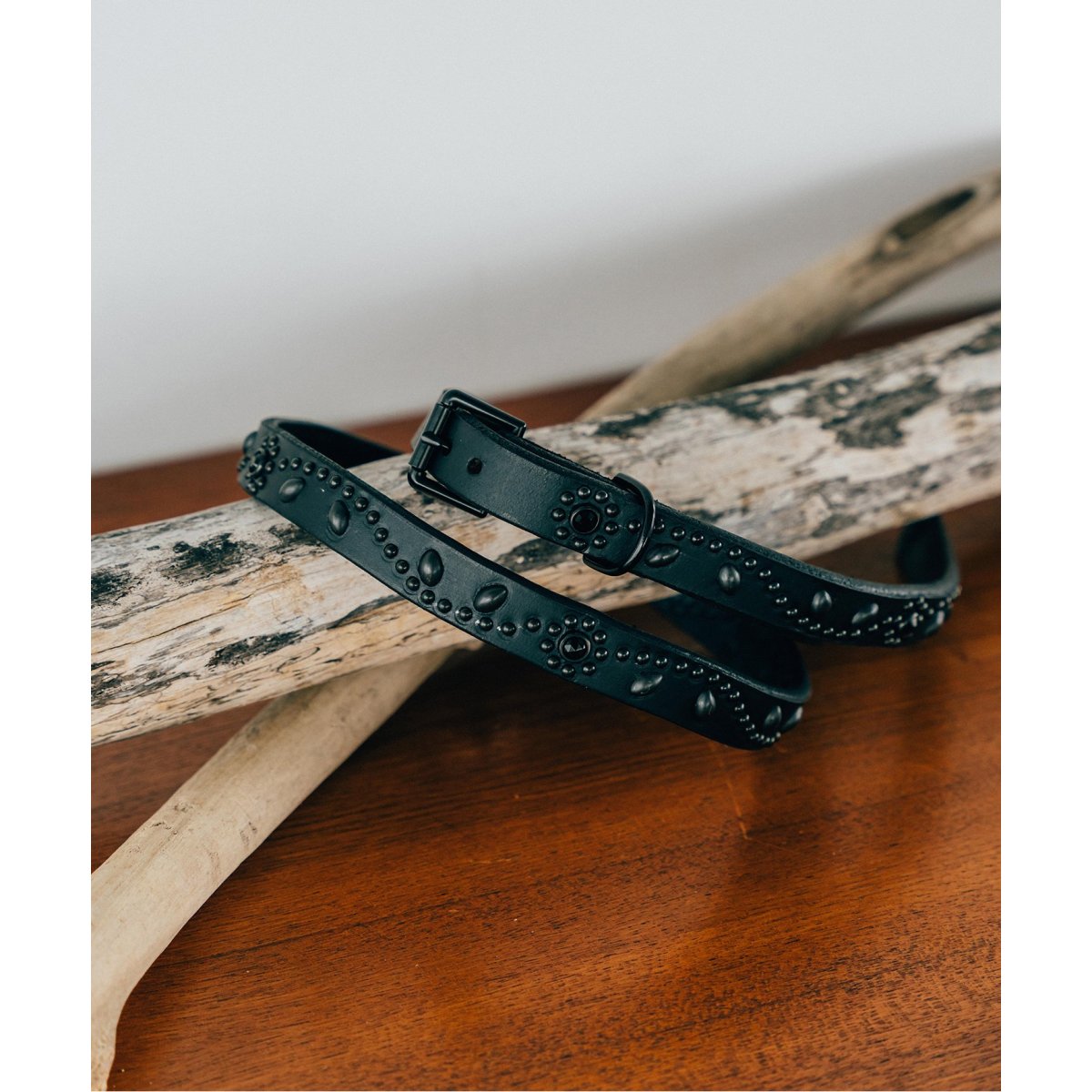 HTCベルト　 All Black Studs Belt Narrow HTC（エイチティーシー）の「HTC(エイチティーシー) All Black