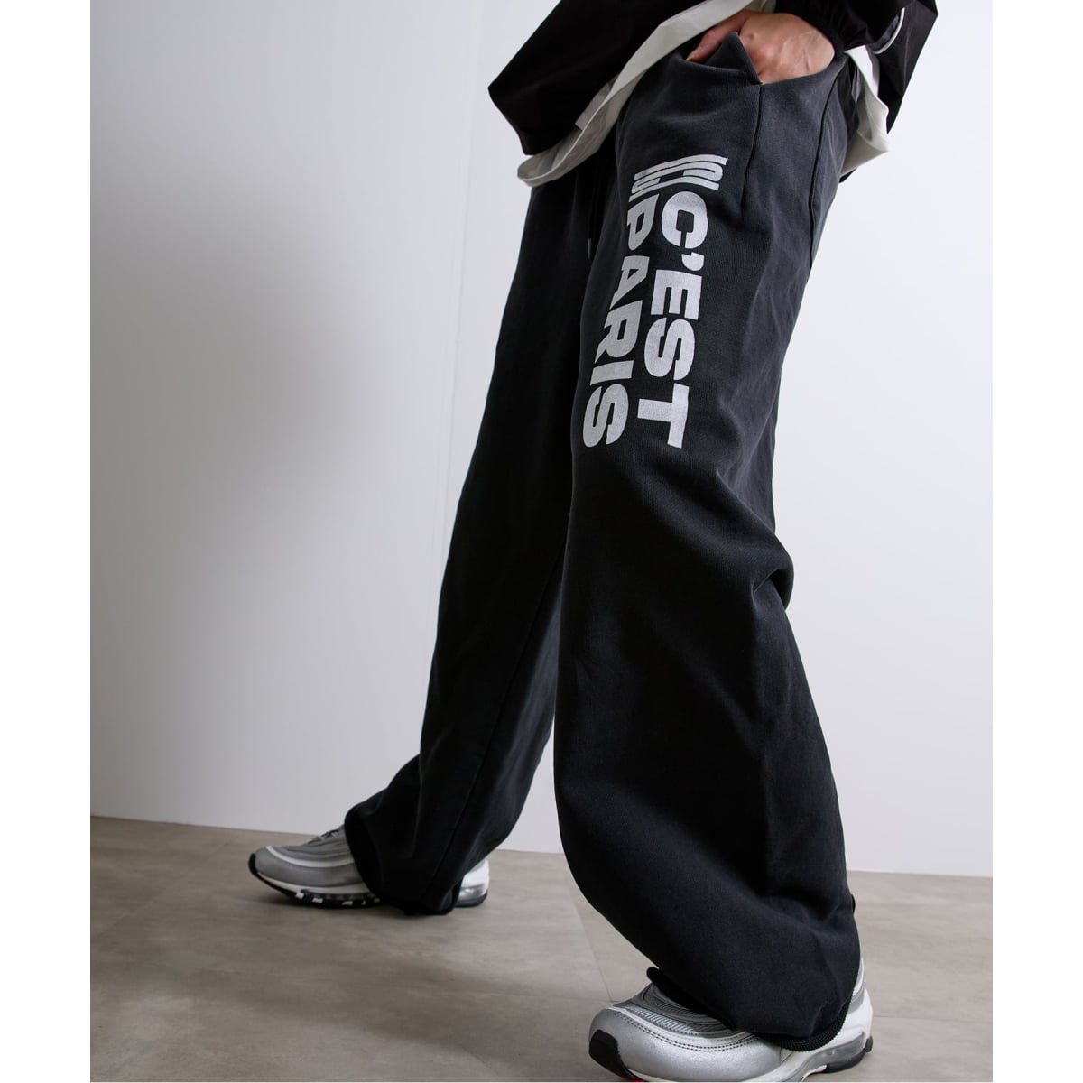 Paris Saint-Germain / パリ・サン＝ジェルマン】JP VELOR PANTS