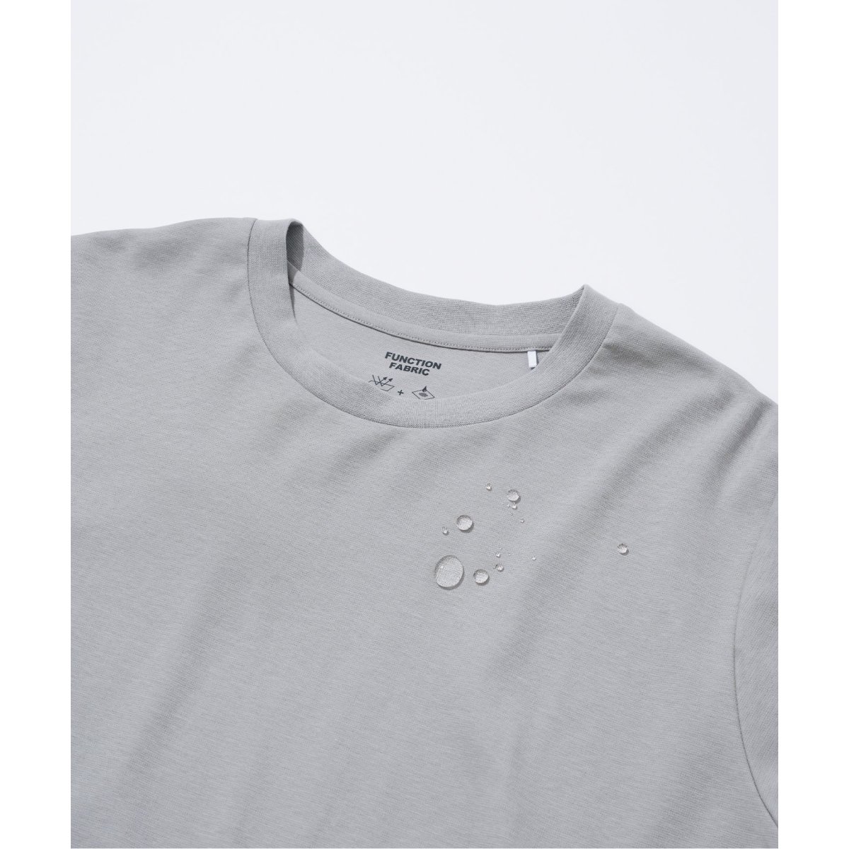 A.P.C. / アーペーセー】別注 DECALE プリント Tシャツ