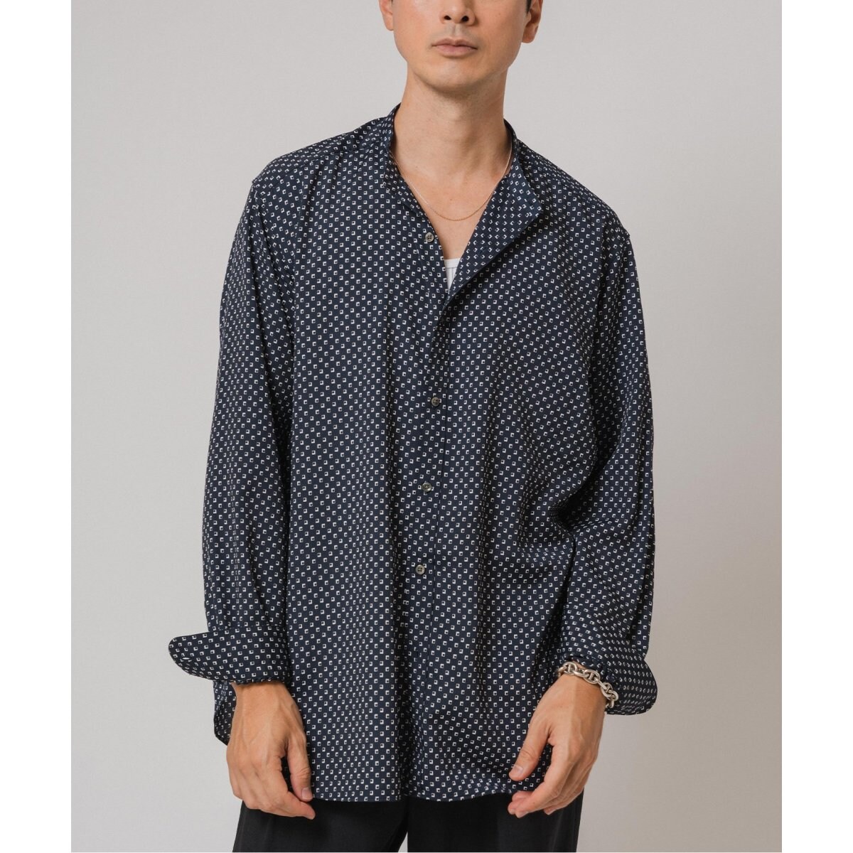 LA BOUCLE/ラブークル】スタンドカラーシャツ デシンストライプ