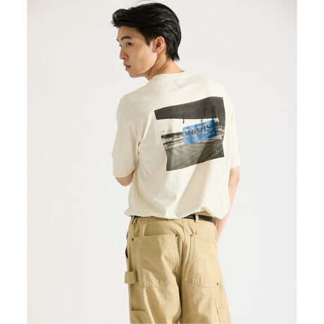 [^:25071340002310]t`JWA̐ƁAX|[cJ`[̃_Ci~YZAl̂߂̏㎿TVcoBō̒Snǋ3̉fށATVc̍ő̖͂́A̔GBRbg50%A[48%A2%Ƃ▭ȔzABꖳ̒Sn܂Bp̃N[Ȗ͂ZfUCAtǵApETWF}̃z[X^WAuLE PARC DES PRINCESṽ~j}ȃSzuBzCg̃{fBɉflCr[̃CƃtHgAVvȂmIȈۂ^܂BăobNX^Cɂ́Aڂ䂭ՏꊴӂX^WÃOtBbN_ɃvgBuPARIS SAINT-GERMAINṽSd˂镔ɂ́AN₩ȃu[pAN[ŃV[vȃRgXg𐶂ݏo܂Bp܂ŔȂAsIȃZXƗVѐSꖇɎdオĂ܂B{̃VGbgŁAȂɁuvBbNX̂I[o[TCYVGbǵAĝ̃CEAWF_[Xɒp▭ȃTCWOBRɗhbvV_[Ƃ̂gA{́uvoȂA[̂Ƃ݂iȃh[v𐶂ݏoA炵ȂȂ悤vZĂ܂ByParis Saint-Germain / pETWF}zpETWF}1970NɐݗA2011NQSINu𔃎ĈȗAẼgbvTbJ[NuѐEIȃX|[cuh1ɕϖe܂BuEj[NVeBEEj[NNuṽX[KfA{npB̃vTbJ[NuƂđ݁BȗA킸10NԂ27An獇v45̃gtB[lAtXōłTbJ[NuɂȂ܂BNu̍ۓIȐlC͔NX܂葱A݁AEōł\[VfBAɂătH[ĂNu1łA킸9NԂ01l𒴂R~jeBɊg債Ă܂B܂AEWJƂāAVK|[ƃh[nɍێJ݂Ă܂B2016Nɂ́AjqTbJ[AqTbJ[Anh{[A_eX|[cǉAIȃX|[cNuƂȂ܂BXɁAЉdɂĒnɊҌ邱Ƃ̓Nȕdvȃ~bVƐMĂÃvWFNgWJĂ܂BłANupɊJ݂Ăubhu[EXN[vWFNgv́ANu̎҂ւ̕dɑ΂R~bgg\Ă܂ByӁzƖ̊֌WɂAۂFČꍇ܂B܂p\REX}[gtHȂǂ̊ɂA኱iƉ摜̃J[قȂꍇ܂Bi̐F́AiAbv摜QƂB