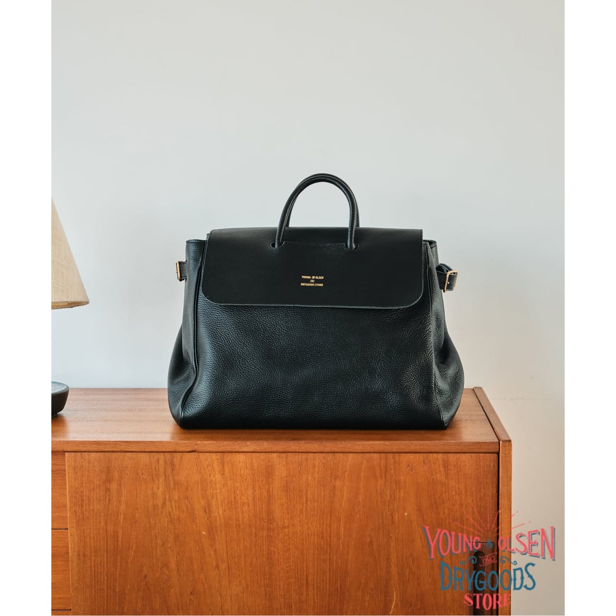 チョコ　YOUNG & OLSEN EDIFICE 別注　バッグ チョコ様専用 YOUNG & OLSEN EDIFICE 別注 バッグ - メルカリ