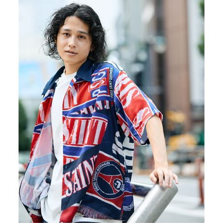 [^:25051340110020][hZAI[vJ[Vc̃VćApETWF}̉ɌȂu}t[v`[tɂA_ꂽfUCő̖́B1990Nォ2000NɂẴTbJ[`[̃mX^WbNȃfUCĂыNAPSG̃Be[WXJ[t̗̕pBꖇŎ̑݊: N₩ȃRgXgڂ́AR[fBl[g̎Ƃđ劈Bfj`mpƂ̃VvR[f͂AnF̃{gXƍ킹āAǂꂽsIȒȂ߂łBȂꊴoI[vJ[fUĆACi[TVc^Ngbv킹AtgJĉHDƂĂ􂵂܂ByParis Saint-Germain / pETWF}zpETWF}1970NɐݗA2011NQSINu𔃎ĈȗAẼgbvTbJ[NuѐEIȃX|[cuh1ɕϖe܂BuEj[NVeBEEj[NNuṽX[KfA{npB̃vTbJ[NuƂđ݁BȗA킸10NԂ27An獇v45̃gtB[lAtXōłTbJ[NuɂȂ܂BNu̍ۓIȐlC͔NX܂葱A݁AEōł\[VfBAɂătH[ĂNu1łA킸9NԂ01l𒴂R~jeBɊg債Ă܂B܂AEWJƂāAVK|[ƃh[nɍێJ݂Ă܂B2016Nɂ́AjqTbJ[AqTbJ[Anh{[A_eX|[cǉAIȃX|[cNuƂȂ܂BXɁAЉdɂĒnɊҌ邱Ƃ̓Nȕdvȃ~bVƐMĂÃvWFNgWJĂ܂BłANupɊJ݂Ăubhu[EXN[vWFNgv́ANu̎҂ւ̕dɑ΂R~bgg\Ă܂B舵ɂẮAiɂĂi\ɂĂmFBƖ̊֌WɂAۂFČꍇ܂B܂p\REX}[gtHȂǂ̊ɂA኱iƉ摜̃J[قȂꍇ܂Bi̐F́AiAbv摜QƂB