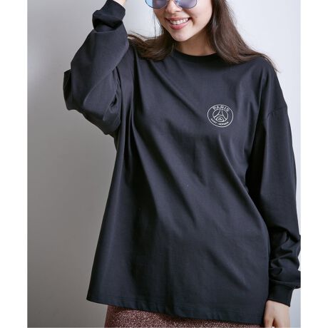 [^:25070340000230]VbNȃSfAlJWAȃOX[uTVcXg[gJWA܂ŁAV[łȂ̃X^CiグBt`VbNȃGbZXƃ_ȃfUCZAPARIS SAINT-GERMAINipETWF}j̃OX[uTVcoBɂ肰ȂꂽAuh̏ےłGuSAVvȂ݊܂BꂽfUĆAǂȃ{gXƂQBfjƍ킹ĒԂ̃JWAX^C͂AXbNX₫ꂢ߂ȃpcƍ킹΁AsIȈۂɁB㎿ȑfފƁAƂVGbgAbNXSnBꖇŒ̂͂AAE^[̃Ci[ƂĂ􂷂A񂵗͔Q̃ACełByParis Saint-Germain / pETWF}zpETWF}1970NɐݗA2011NQSINu𔃎ĈȗAẼgbvTbJ[NuѐEIȃX|[cuh1ɕϖe܂BuEj[NVeBEEj[NNuṽX[KfA{npB̃vTbJ[NuƂđ݁BȗA킸10NԂ27An獇v45̃gtB[lAtXōłTbJ[NuɂȂ܂BNu̍ۓIȐlC͔NX܂葱A݁AEōł\[VfBAɂătH[ĂNu1łA킸9NԂ01l𒴂R~jeBɊg債Ă܂B܂AEWJƂāAVK|[ƃh[nɍێJ݂Ă܂B2016Nɂ́AjqTbJ[AqTbJ[Anh{[A_eX|[cǉAIȃX|[cNuƂȂ܂BXɁAЉdɂĒnɊҌ邱Ƃ̓Nȕdvȃ~bVƐMĂÃvWFNgWJĂ܂BłANupɊJ݂Ăubhu[EXN[vWFNgv́ANu̎҂ւ̕dɑ΂R~bgg\Ă܂ByӁzƖ̊֌WɂAۂFČꍇ܂B܂p\REX}[gtHȂǂ̊ɂA኱iƉ摜̃J[قȂꍇ܂Bi̐F́AiAbv摜QƂB