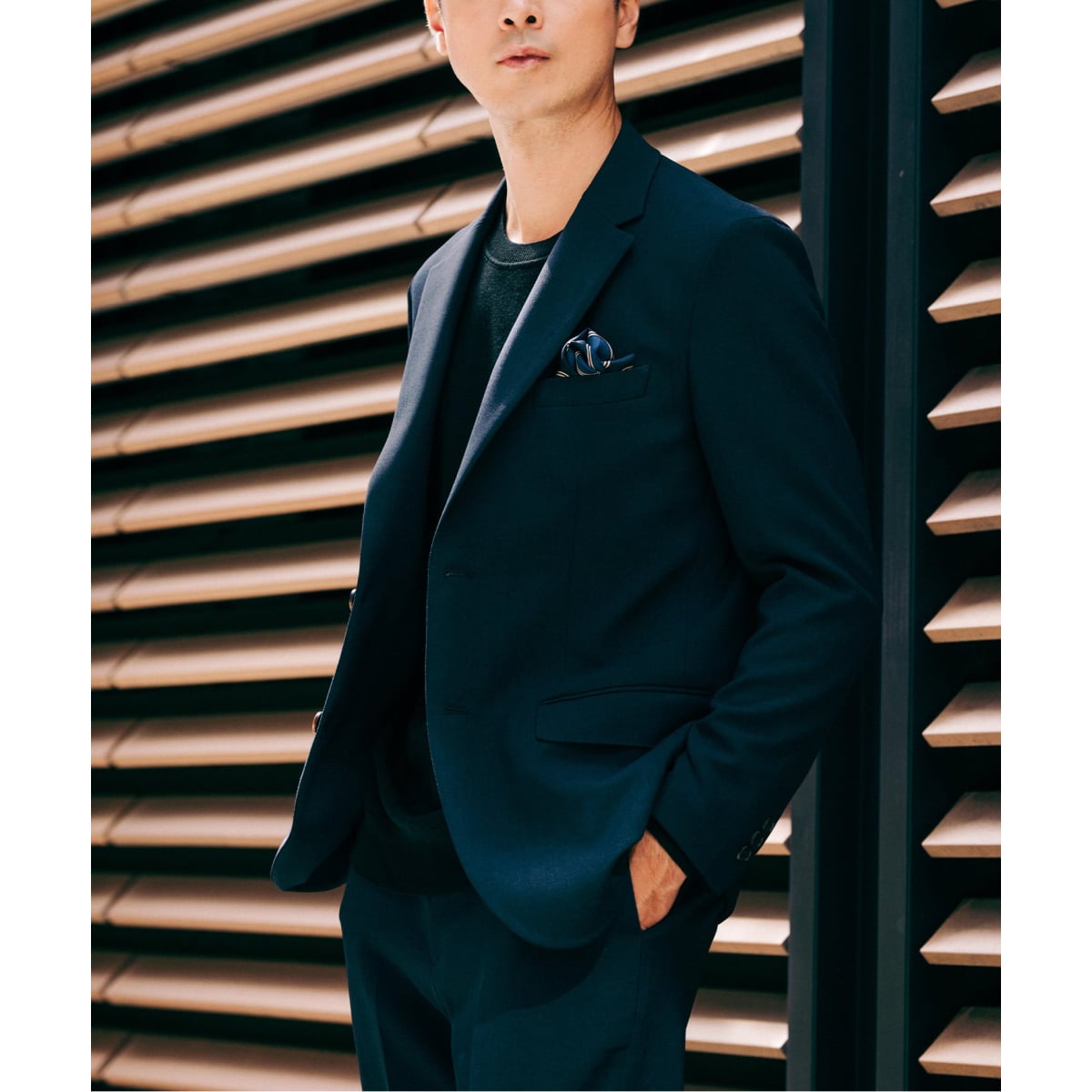 エディフィス(EDIFICE) メンズ テーラードジャケット の一覧